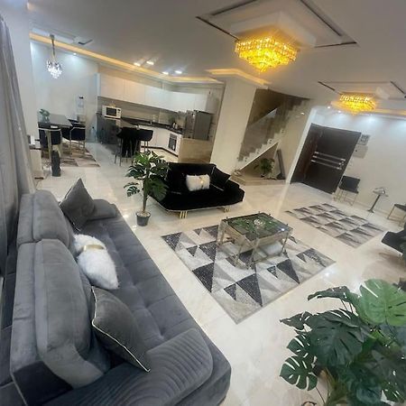 Duplex Apartment At Golden Square Le Caire Extérieur photo